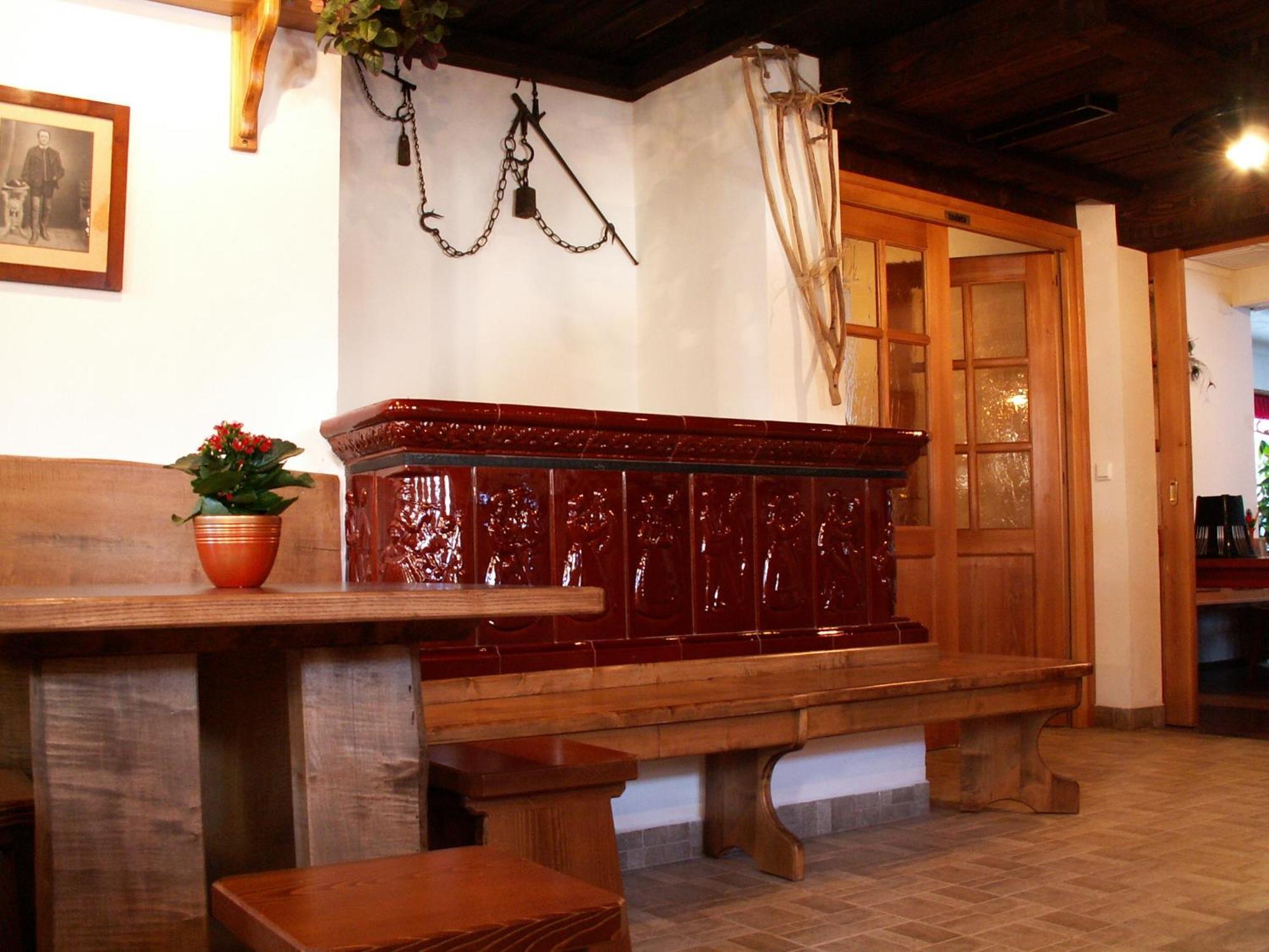 Apartmens And Rooms Sostar Cerkno Zewnętrze zdjęcie