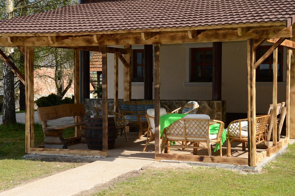 Apartmens And Rooms Sostar Cerkno Zewnętrze zdjęcie
